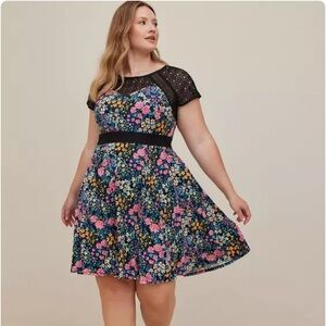 Torrid Mini Super Soft Lace Inset Skater Dress Size 0